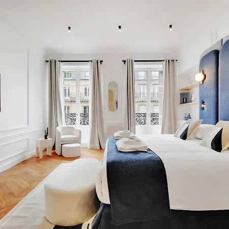 Elegant Parisian Cheney Paris