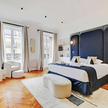 Elegant Parisian Cheney